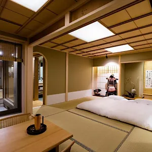 5* Ryokan Ishibekoji Muan