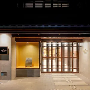 4* Appart hôtel Resi The